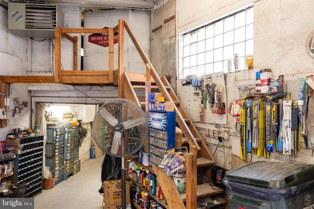 8257 FRANKFORD AVE, Philadelphia, PA 19136