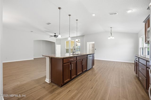 531 GRAMPIAN HIGHLANDS Drive, St. Johns, FL 32259