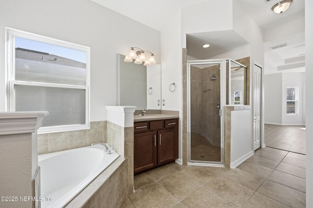 531 GRAMPIAN HIGHLANDS Drive, St. Johns, FL 32259