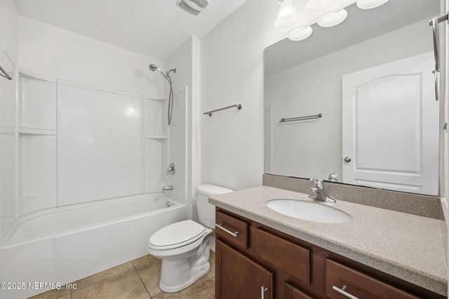 531 GRAMPIAN HIGHLANDS Drive, St. Johns, FL 32259