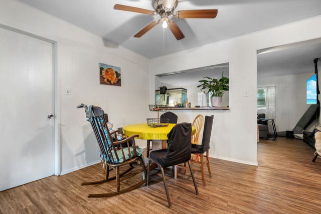 2052 Harriet Drive, Tallahassee, FL 32303