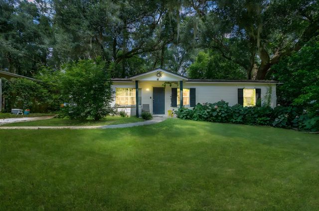 2052 Harriet Drive, Tallahassee, FL 32303