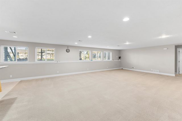 2247 River Trail Rd, Salina, KS 67401