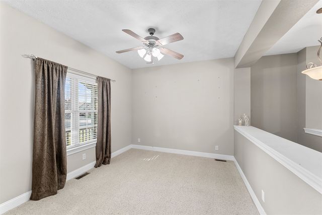 2247 River Trail Rd, Salina, KS 67401