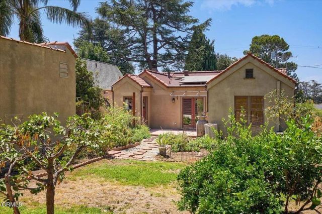 201 W Terrace Street, Altadena, CA 91001