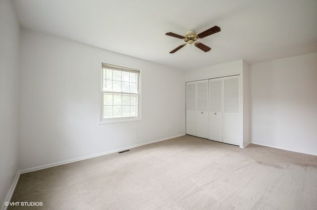 1220 Park Avenue W 110, Highland Park, IL 60035