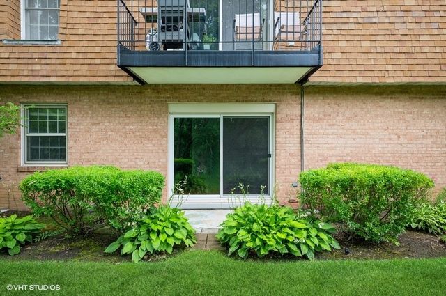 1220 Park Avenue W 110, Highland Park, IL 60035