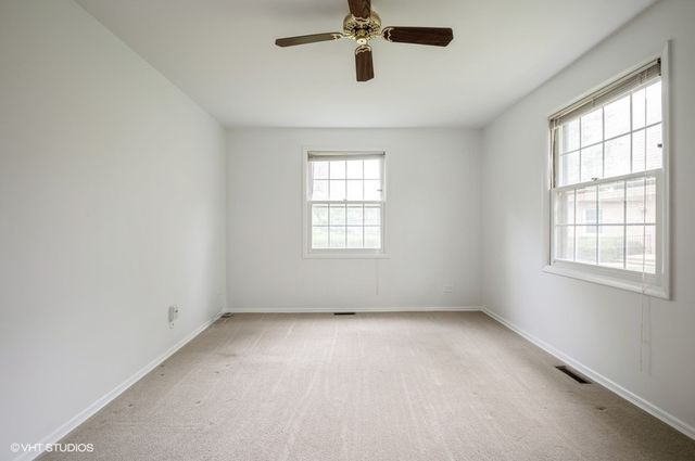 1220 Park Avenue W 110, Highland Park, IL 60035