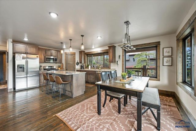 21183 LOST CAMP TRAIL, Lead, SD 57754