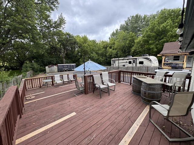 S77W25235 National AVENUE, Waukesha, WI 53189