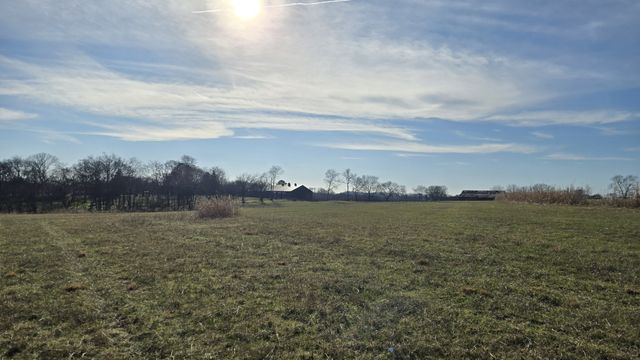 2768 Hartsville Pike, Castalian Springs, TN 37031