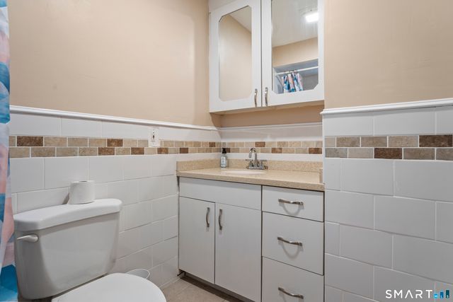 42 Westerleigh Road, New Haven, CT 06511