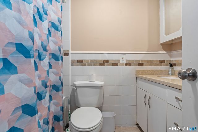 42 Westerleigh Road, New Haven, CT 06511