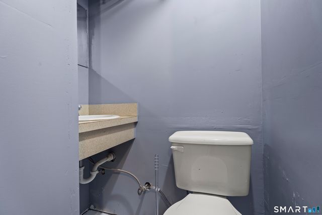 42 Westerleigh Road, New Haven, CT 06511