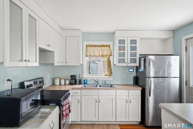 42 Westerleigh Road, New Haven, CT 06511