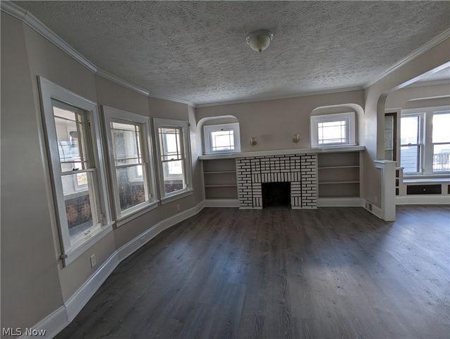 4945 E 86th Street 2, Garfield Heights, OH 44125
