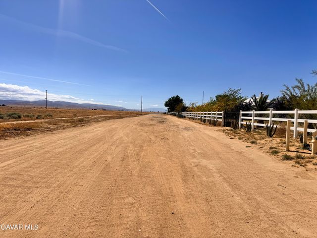 Ave C4 & 88th St West Street, Lancaster, CA 93536