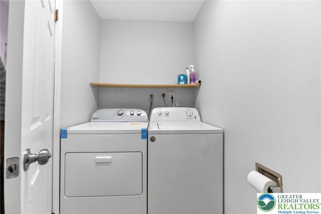 1930 Cricklewood, Upper Macungie Twp, PA 18051