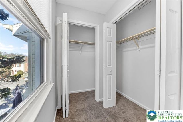 1930 Cricklewood, Upper Macungie Twp, PA 18051