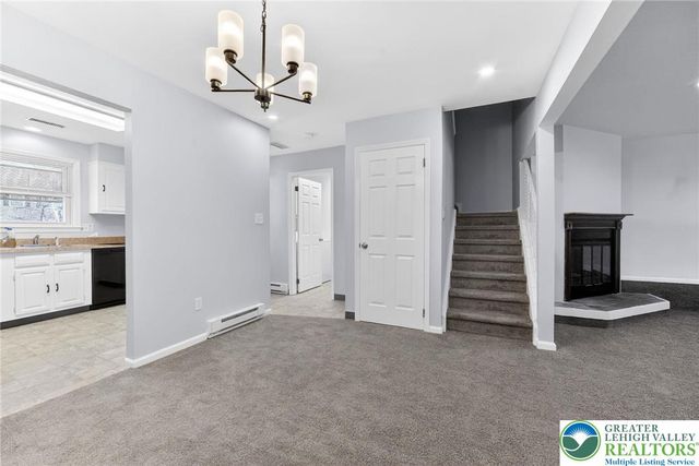 1930 Cricklewood, Upper Macungie Twp, PA 18051