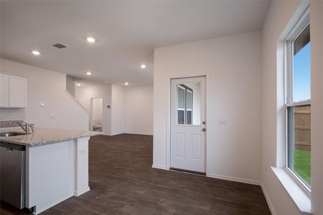 15100-B Welsh Cob RD, Manor, TX 78653