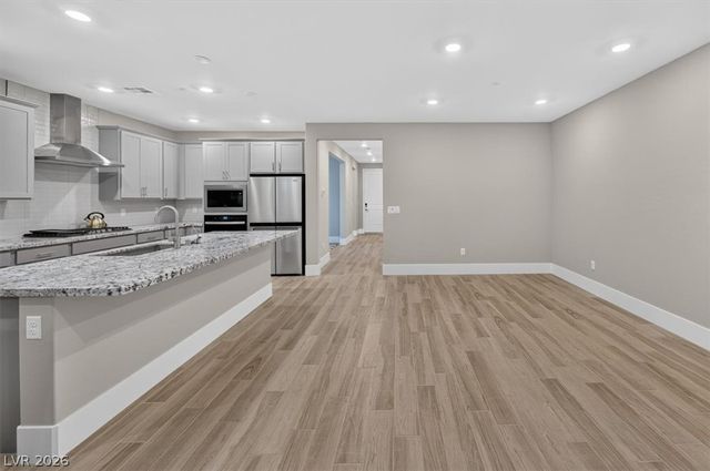 10089 Honey Rose Avenue, Las Vegas, NV 89143