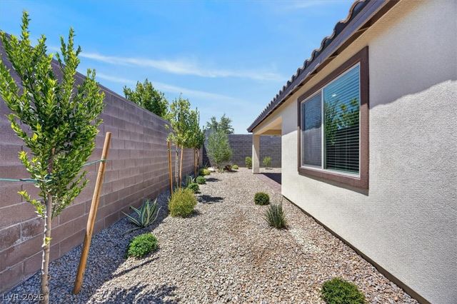 10089 Honey Rose Avenue, Las Vegas, NV 89143
