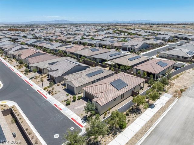 10089 Honey Rose Avenue, Las Vegas, NV 89143