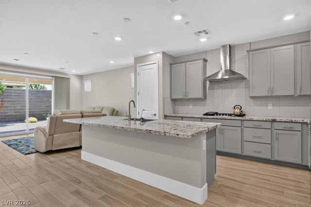10089 Honey Rose Avenue, Las Vegas, NV 89143