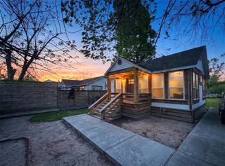 129 Garrotsville Street, Houston, TX 77022