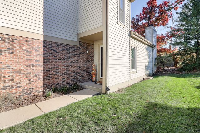 480 Village Green Road, Naperville, IL 60540