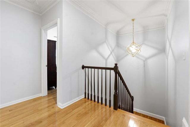 121 Brookview Circle, Atlanta, GA 30339