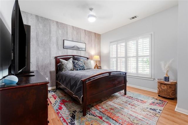 121 Brookview Circle, Atlanta, GA 30339