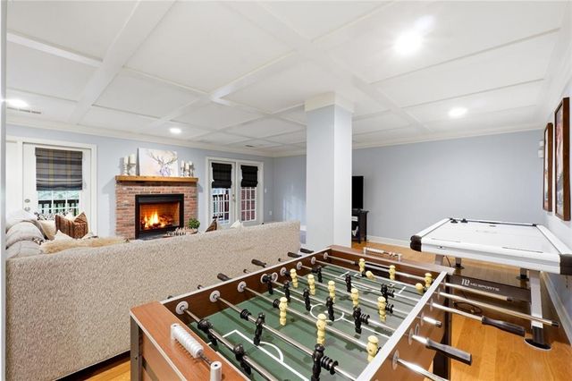 121 Brookview Circle, Atlanta, GA 30339