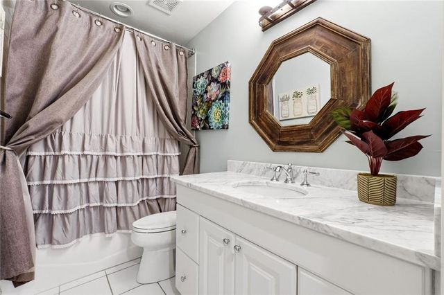 121 Brookview Circle, Atlanta, GA 30339
