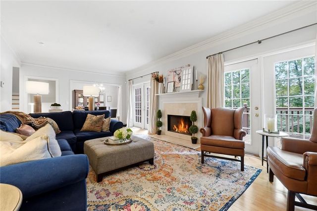 121 Brookview Circle, Atlanta, GA 30339