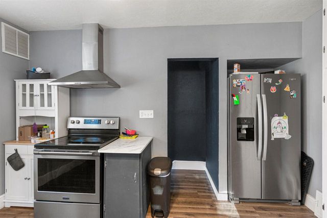 111 3RD STREET, Port Edwards, WI 54469