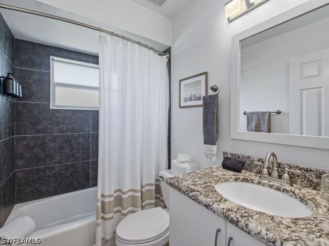 122 Cyrus ST, Marco Island, FL 34145