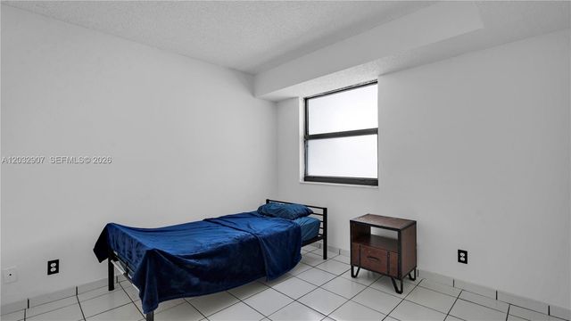 546 SW 1st Street 603, Miami, FL 33130