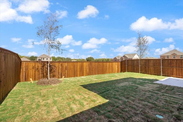 3902 Oak Creek Circle, Denison, TX 75020