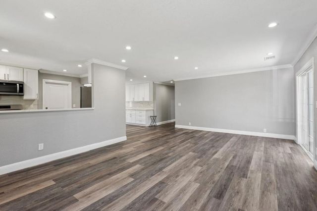 1120 Alberni Street, East Palo Alto, CA 94303