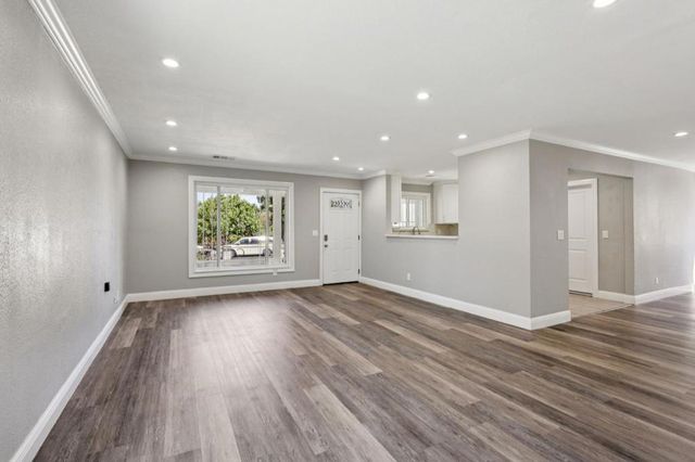 1120 Alberni Street, East Palo Alto, CA 94303