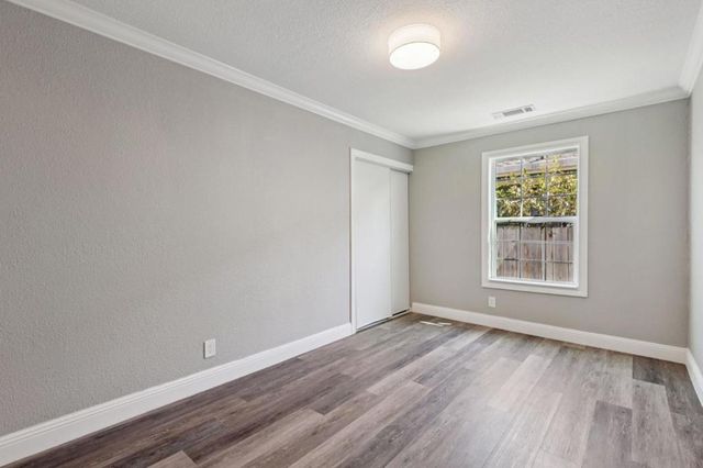 1120 Alberni Street, East Palo Alto, CA 94303