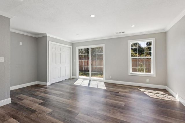 1120 Alberni Street, East Palo Alto, CA 94303