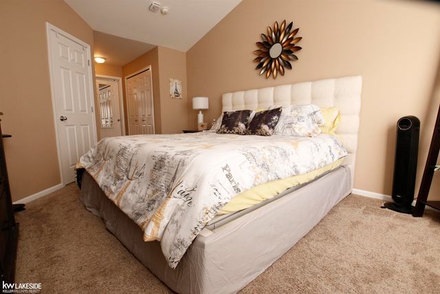 34600 Northrup Drive, New Baltimore, MI 48047