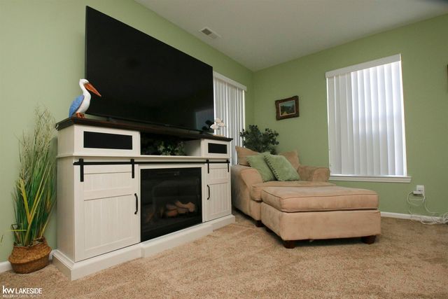 34600 Northrup Drive, New Baltimore, MI 48047