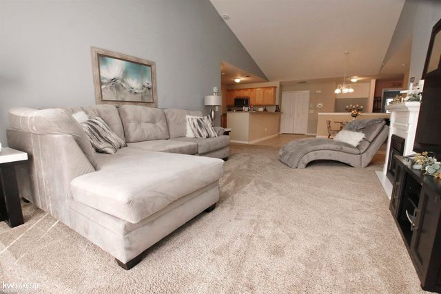 34600 Northrup Drive, New Baltimore, MI 48047