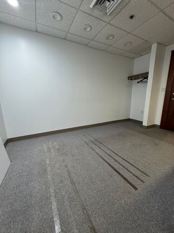 388-390 Commonwealth Ave B2, Boston, MA 02215