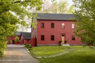 153 County Road 6, Germantown, NY 12526