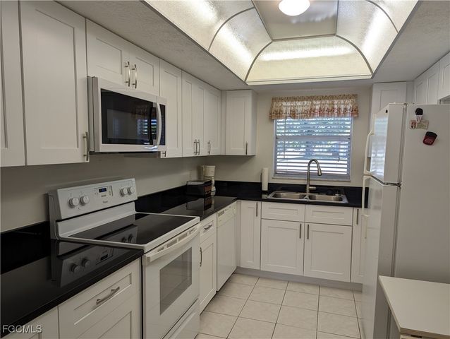 834 SE 46th ST A1, Cape Coral, FL 33904